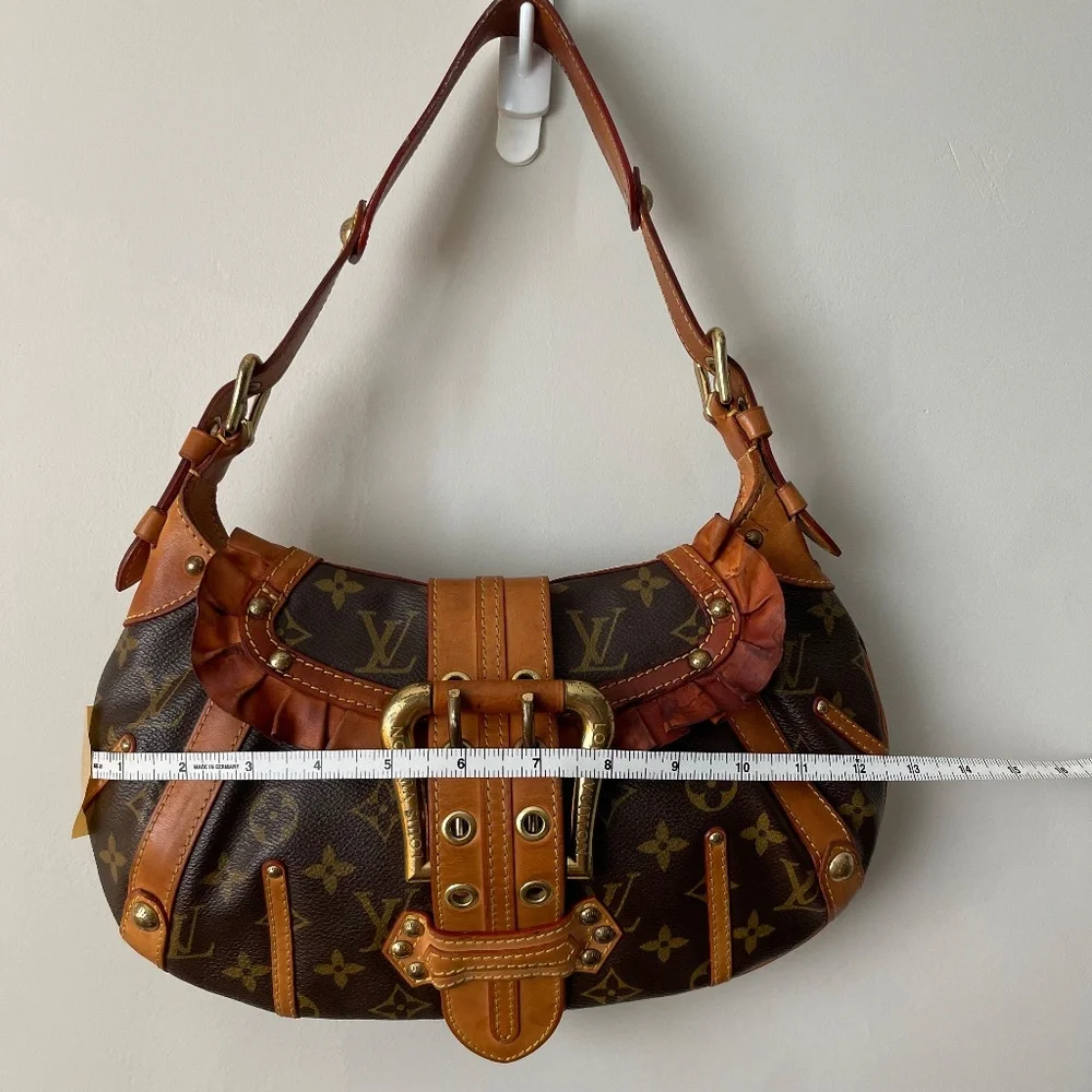 RARE Louis Vuitton Leonor Bag in Monogram - Picture 10 of 15